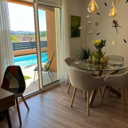 Villa Mona *